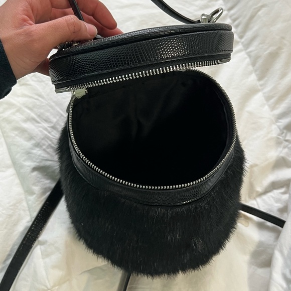 Brand new black fur purse - Picture 3 of 3